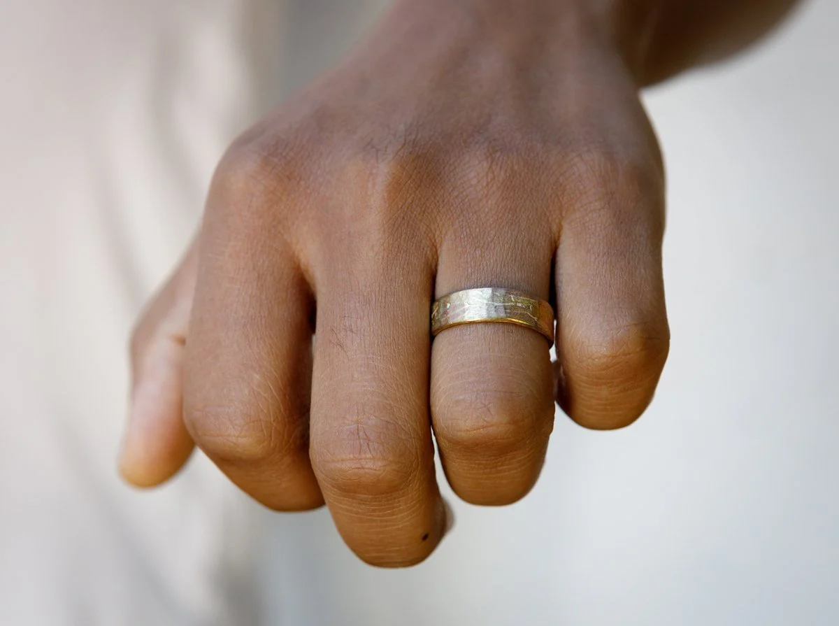 Rose Gold Flat Ribbon Ring - Image 6